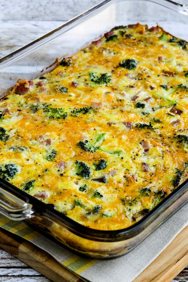 Broccoli, Mushrooms, Ham, and Cheddar Baked with Eggs found on 